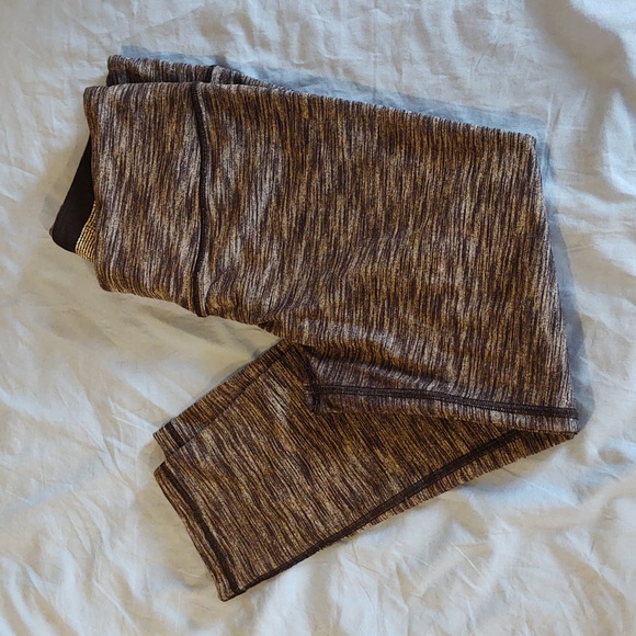 Victoria's Secret Sport M Knockout Capri - Picture 10 of 11